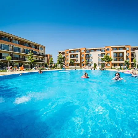Holiday Garden Resort