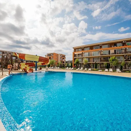 Holiday Garden Resort Apartment *